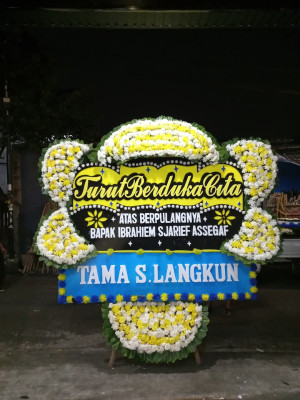 Papan Bunga Duka di Akehuda