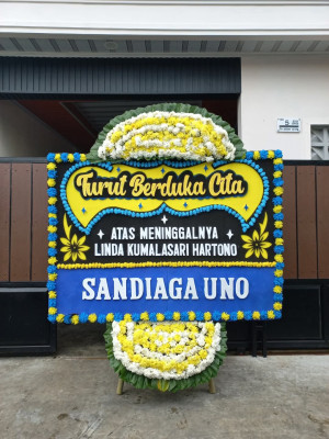 Papan Bunga Duka di Akehuda